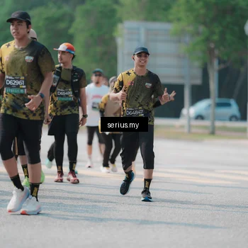 Runner Photo 6450943