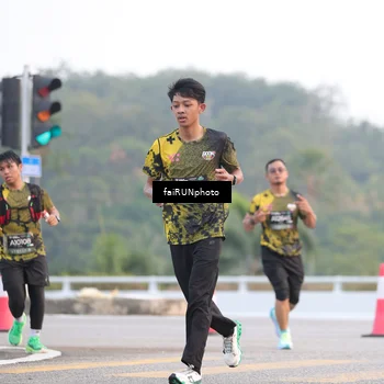 Runner Photo 6450944