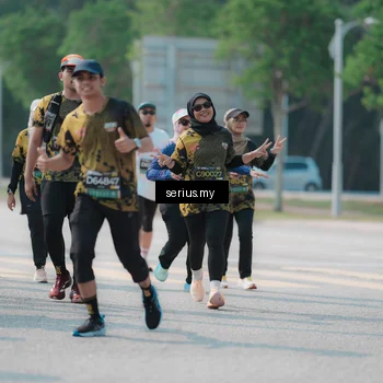 Runner Photo 6450958
