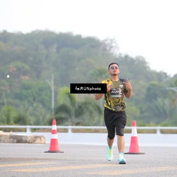 Runner Photo 6450965