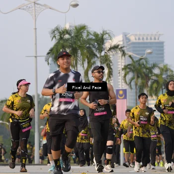 Runner Photo 6450977