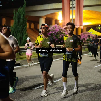 Runner Photo 6450992