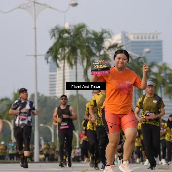 Runner Photo 6451012