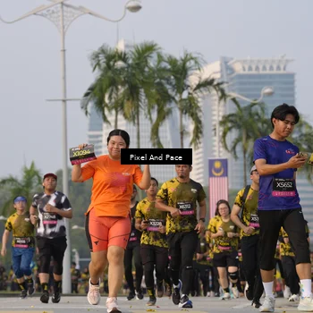 Runner Photo 6451014