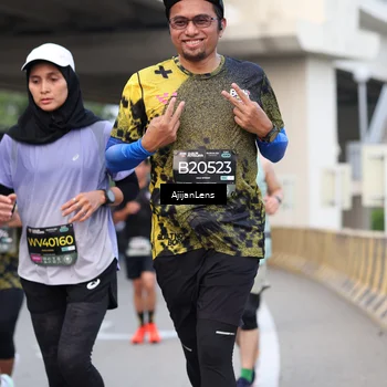 Runner Photo 6451015