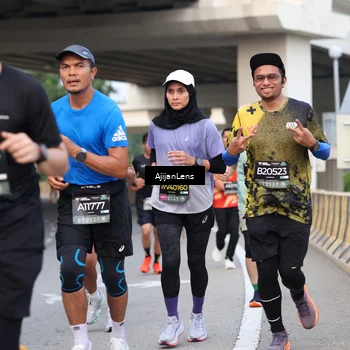 Runner Photo 6451016