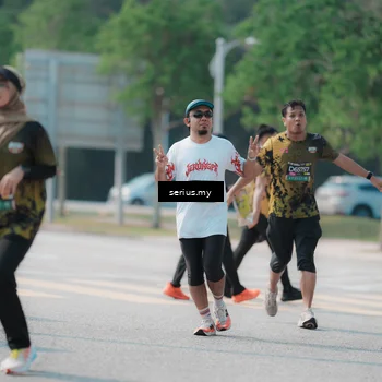 Runner Photo 6451018