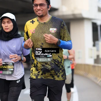 Runner Photo 6451025