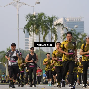 Runner Photo 6451031