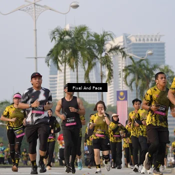 Runner Photo 6451033