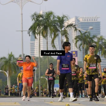 Runner Photo 6451041