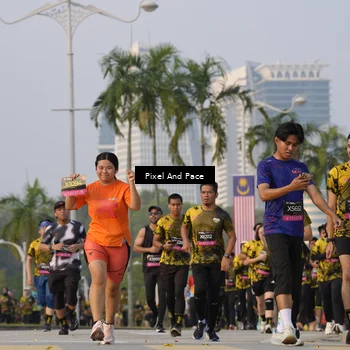 Runner Photo 6451048