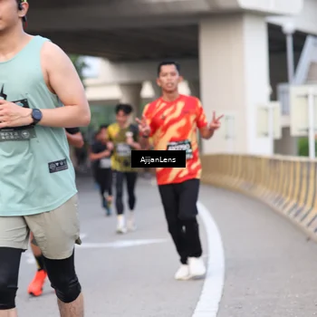 Runner Photo 6451063