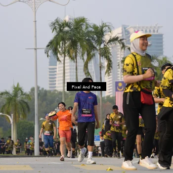 Runner Photo 6451089