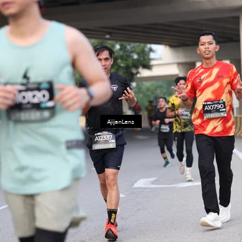 Runner Photo 6451091