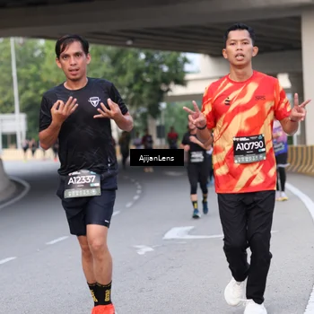 Runner Photo 6451114