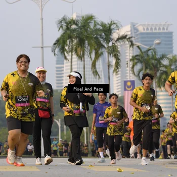 Runner Photo 6451118