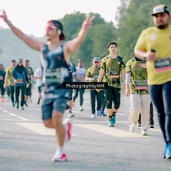 Runner Photo 6451139