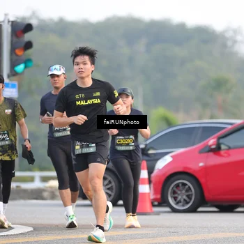 Runner Photo 6451211