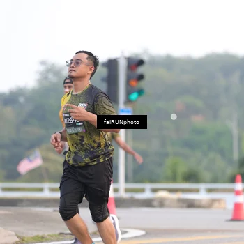 Runner Photo 6451214