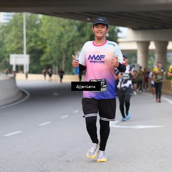 Runner Photo 6451217