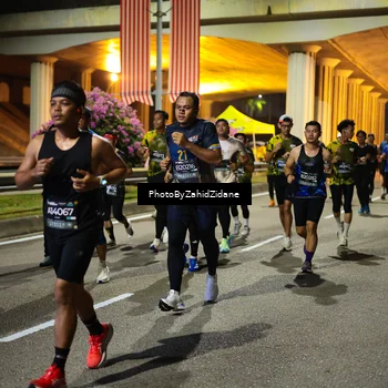 Runner Photo 6451223