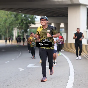 Runner Photo 6451264