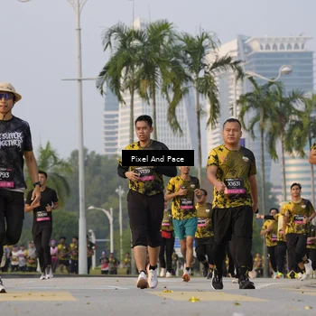 Runner Photo 6451270