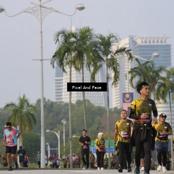 Runner Photo 6451283