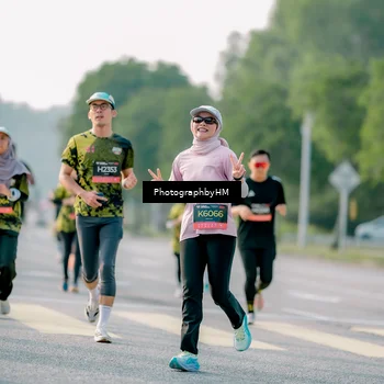 Runner Photo 6451285