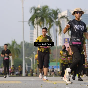 Runner Photo 6451294