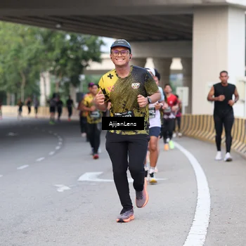 Runner Photo 6451296