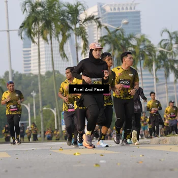 Runner Photo 6451301