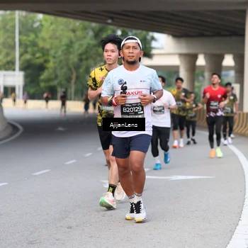 Runner Photo 6451308