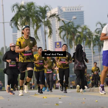 Runner Photo 6451311