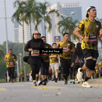 Runner Photo 6451315