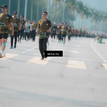 Runner Photo 6451319