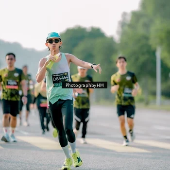 Runner Photo 6451328