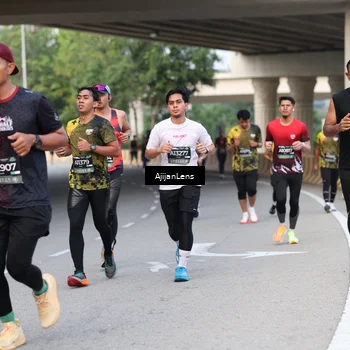 Runner Photo 6451331