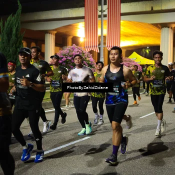 Runner Photo 6451338