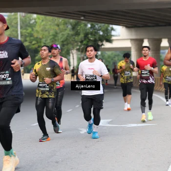 Runner Photo 6451349