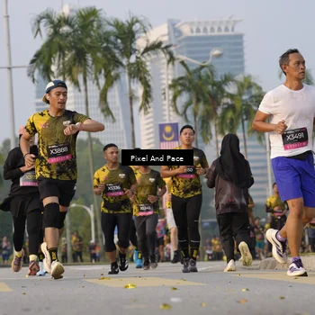 Runner Photo 6451355