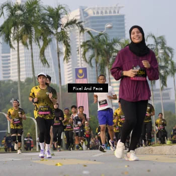 Runner Photo 6451357