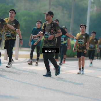 Runner Photo 6451359