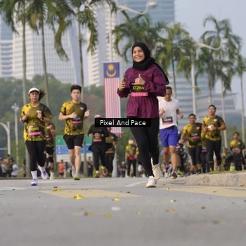 Runner Photo 6451371