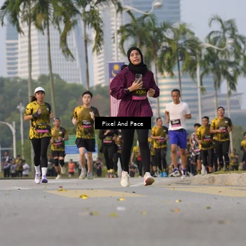 Runner Photo 6451389