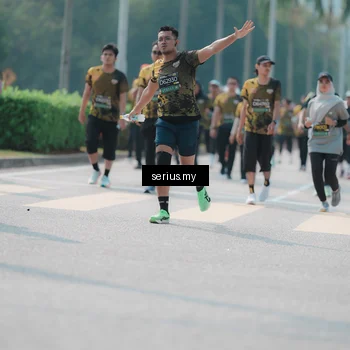 Runner Photo 6451394