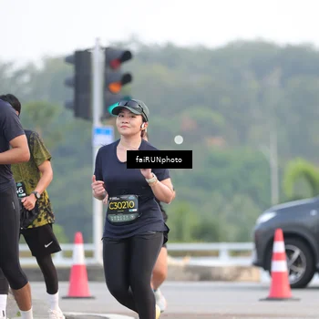 Runner Photo 6451398
