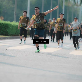 Runner Photo 6451405