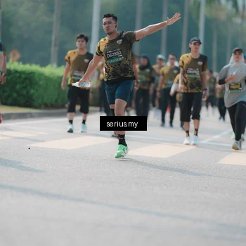 Runner Photo 6451406